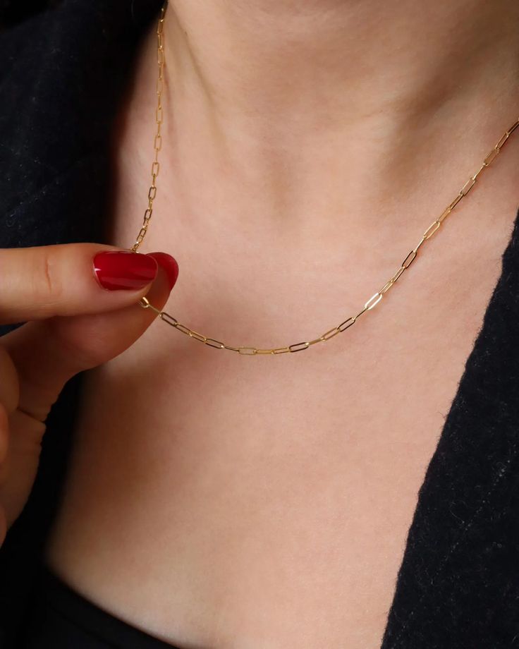 Paperclip chain