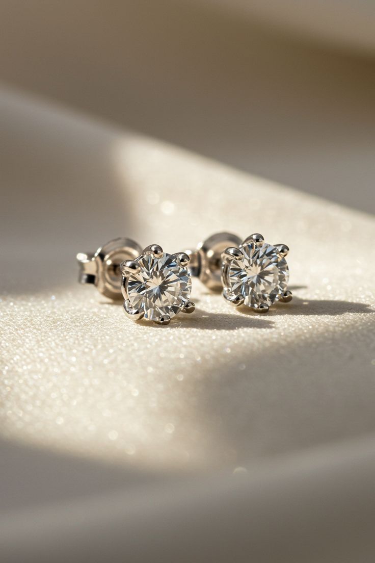 Solitaire Lab Grown Daimond stud