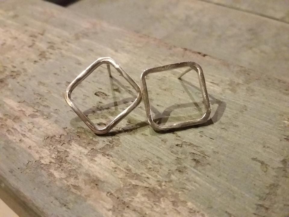 Sterling open square studs.  Please note all pieces are made on order by Erfdeel Juwele. Allow up to one week for manufacture.