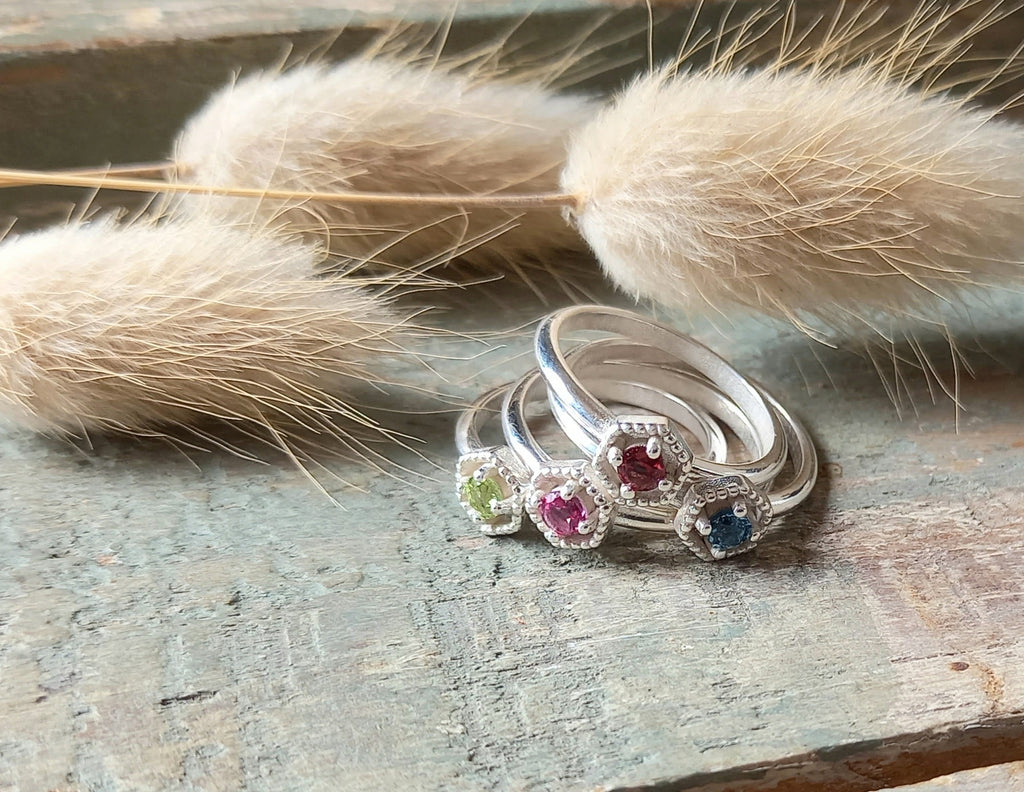 Dainty Birthstone in basket ring