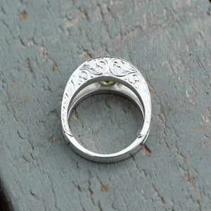 Hand engraved peridot silver ring
