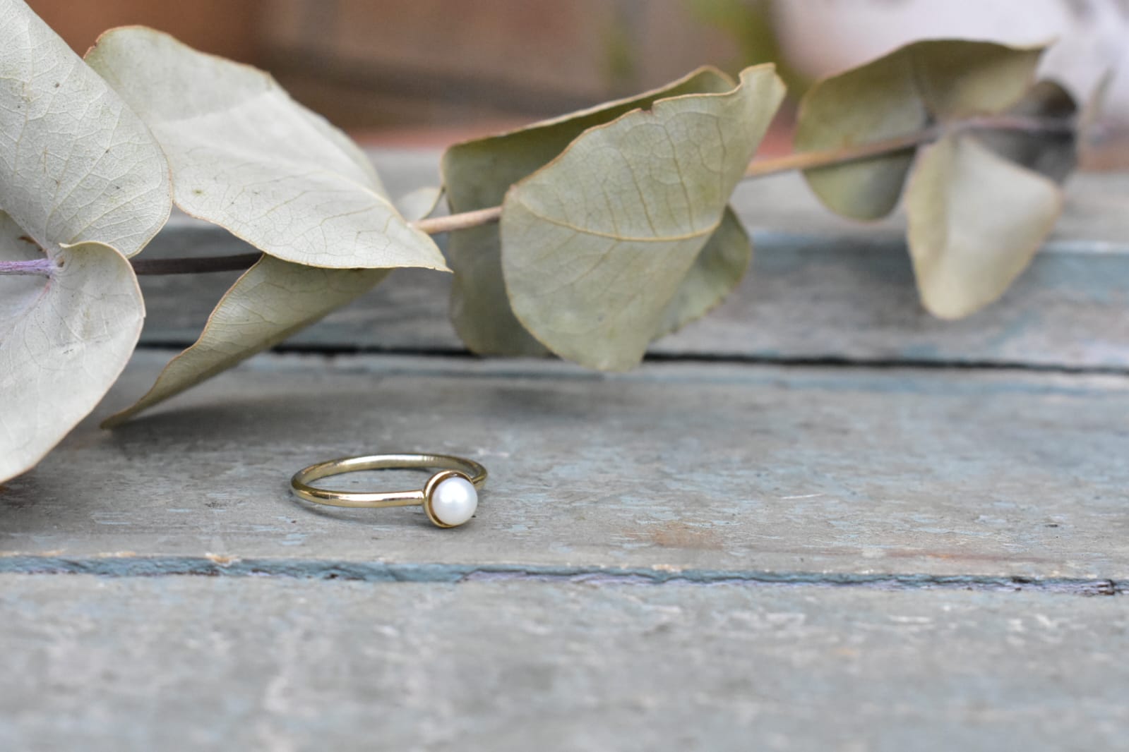 9crt Yellow gold pearl ring