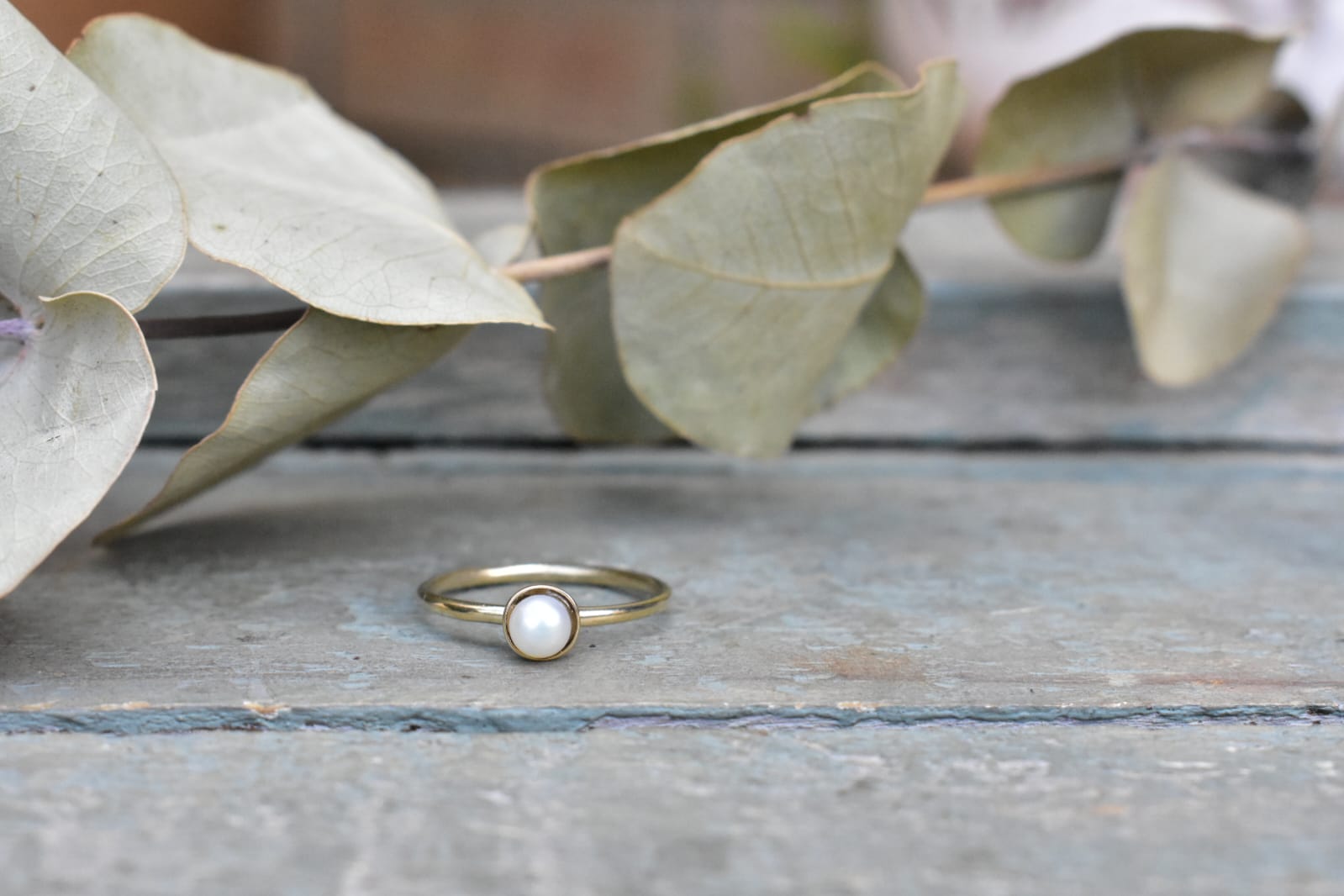 9crt Yellow gold pearl ring