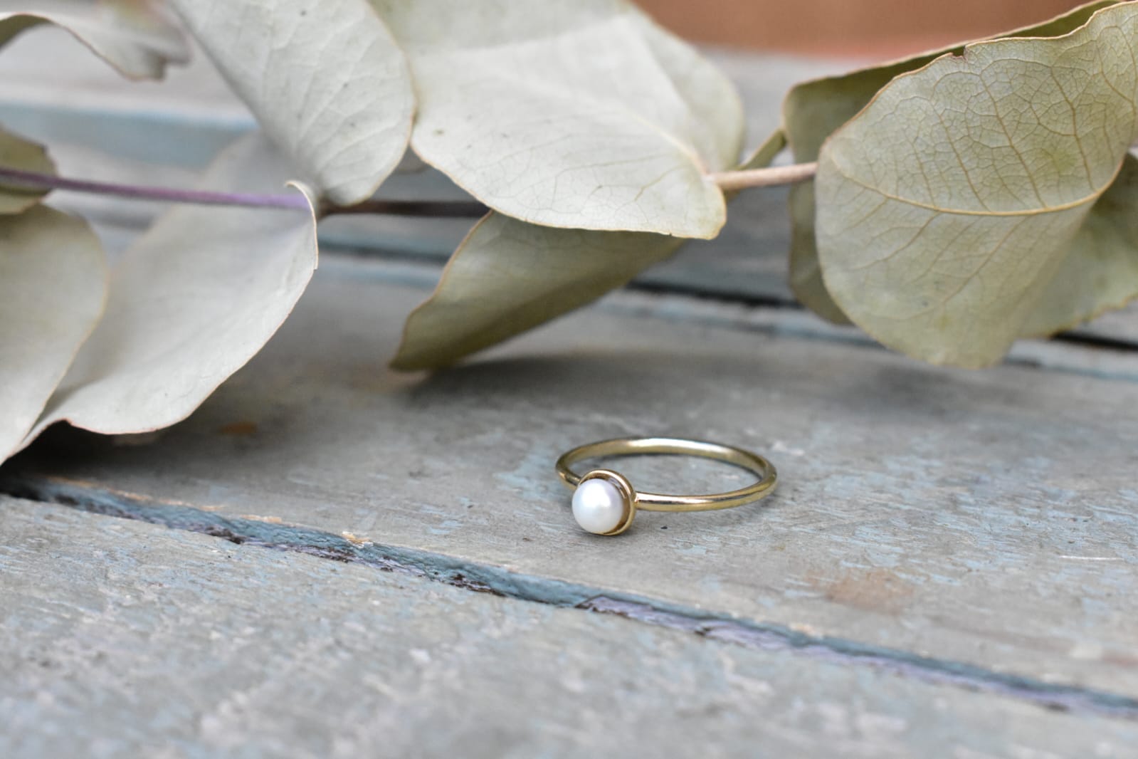 9crt Yellow gold pearl ring