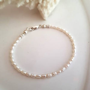 Freshwater pearl bracelet